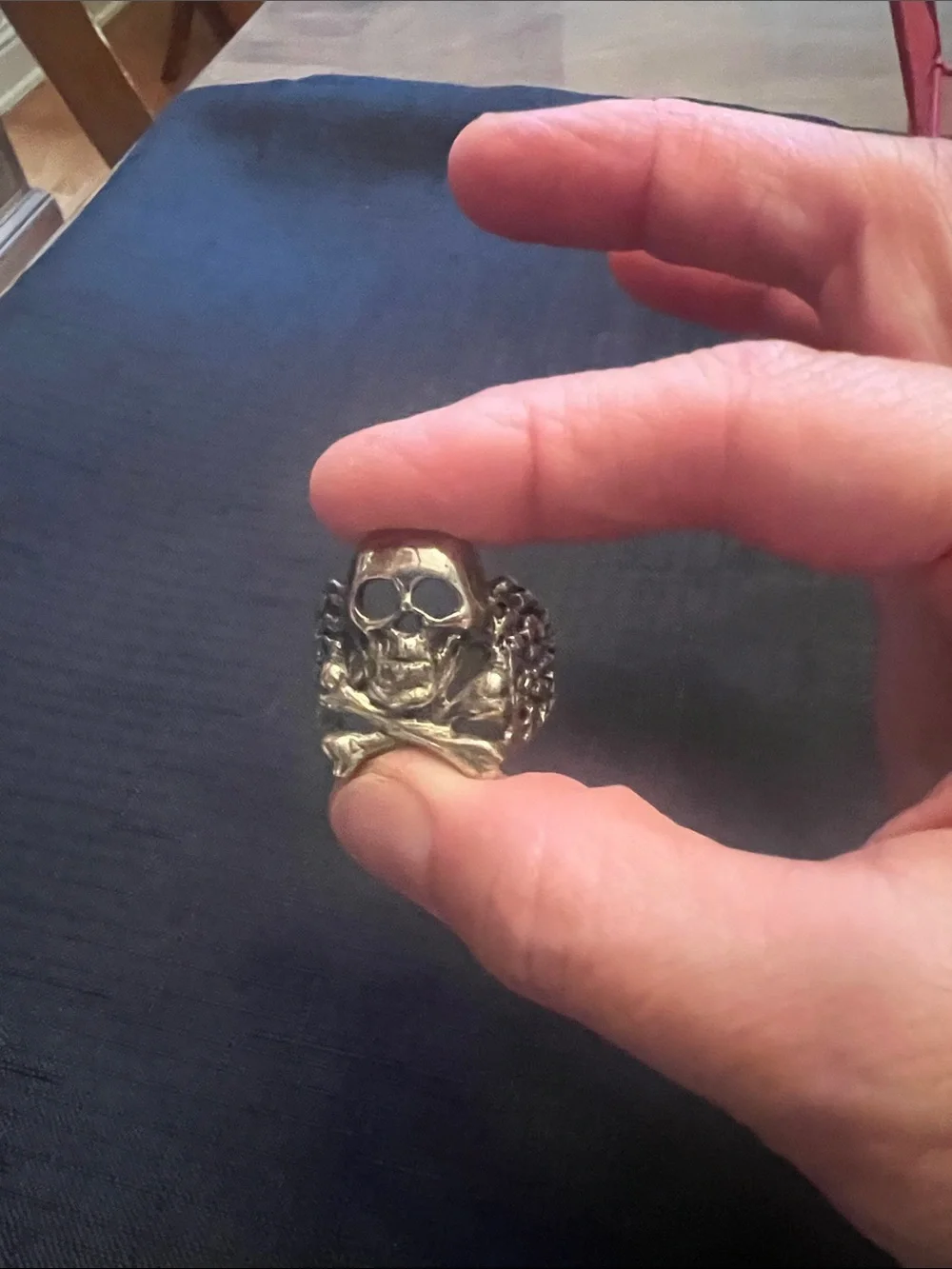 Men's Skull & Crossbones Statement Ring - Sterling Silver